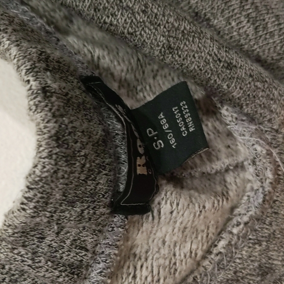 Roots cozy fleece leggings, size small, and grey. - Picture 3 of 5